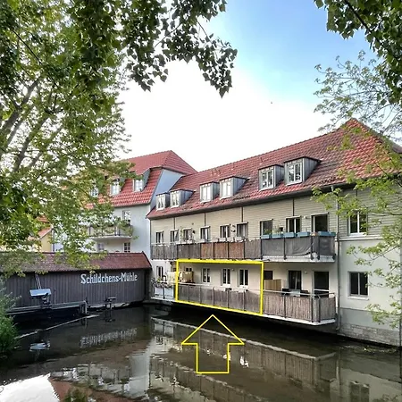Ferienwohnung Blickfang: Modern Apartment in Erfurt's Old Town with Balcony Exterior photo