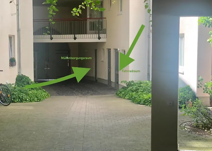 Ferienwohnung Blickfang - Modernes Apartment Direkt In Der Altstadt Von Erfurt Mit Balkon - Beste Lage Und Aussicht
