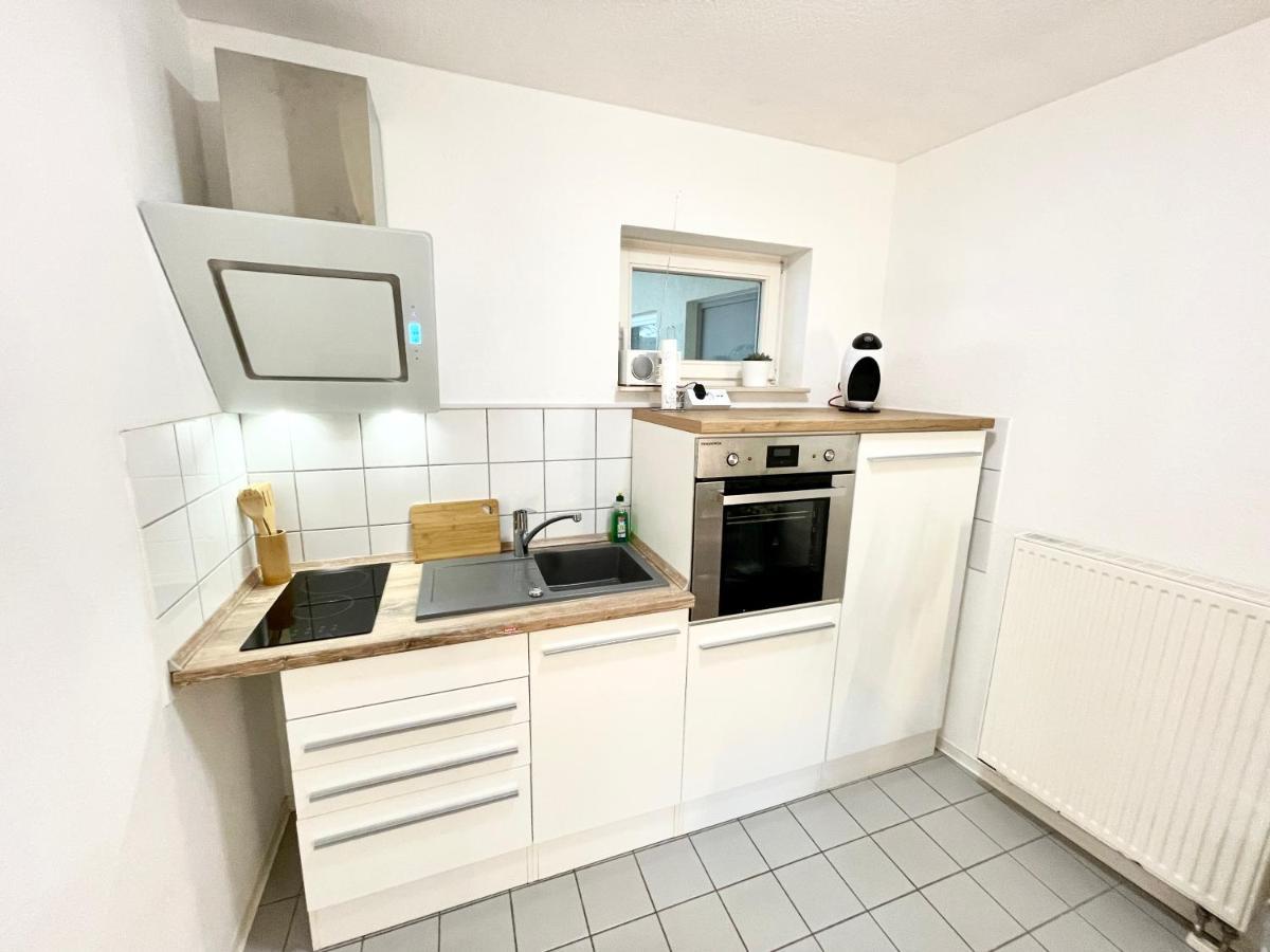 Apartment Blickfang: Modern In Erfurt's Old Town With Balcony