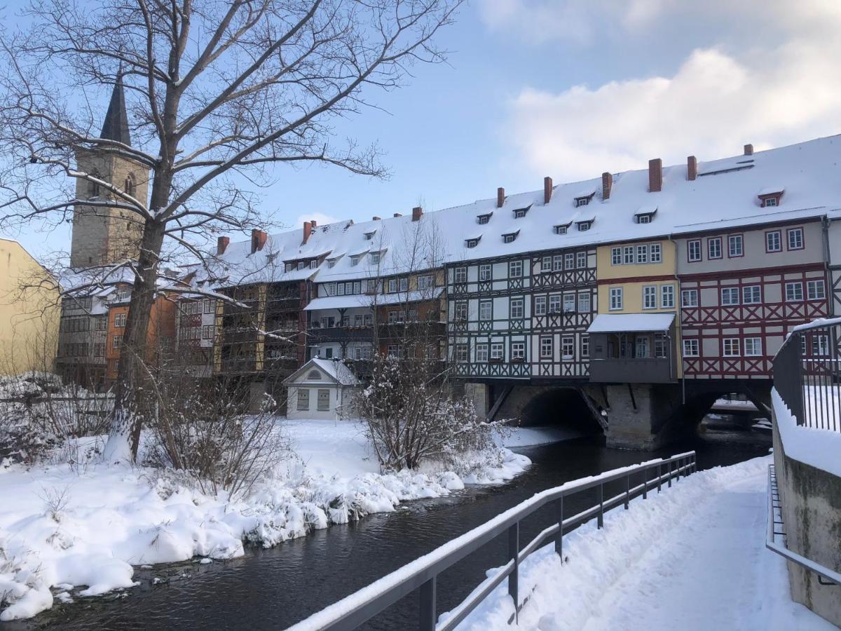 Apartment Blickfang: Modern In Erfurt's Old Town With Balcony